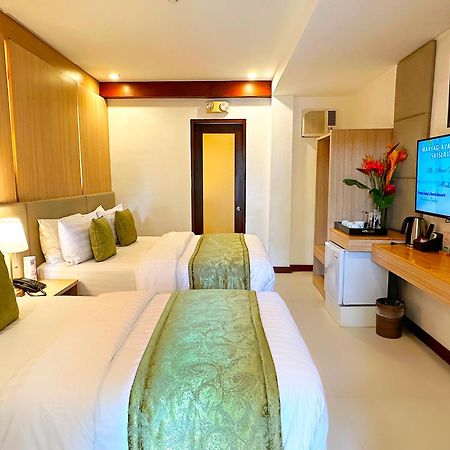 Jony'S Beach Resort Balabag  Экстерьер фото