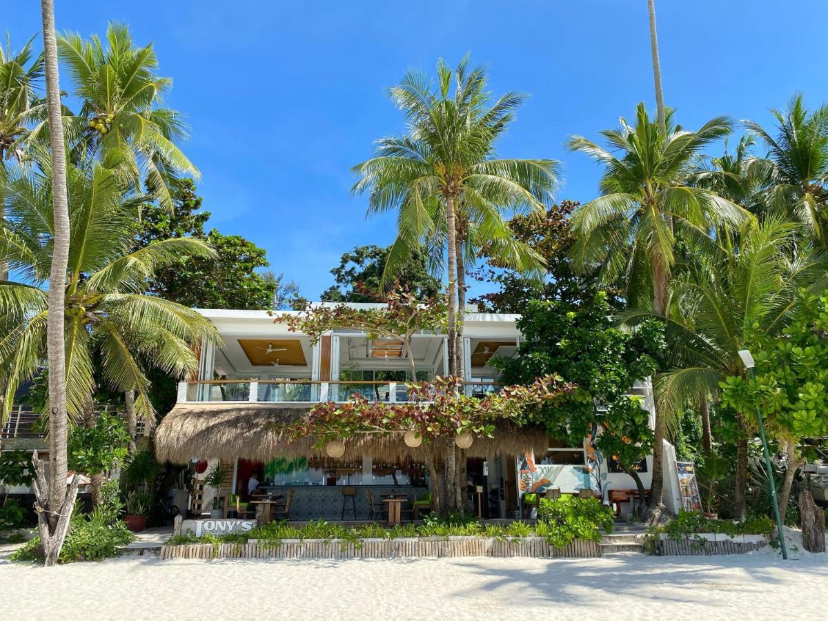 Jony'S Beach Resort Balabag  Экстерьер фото