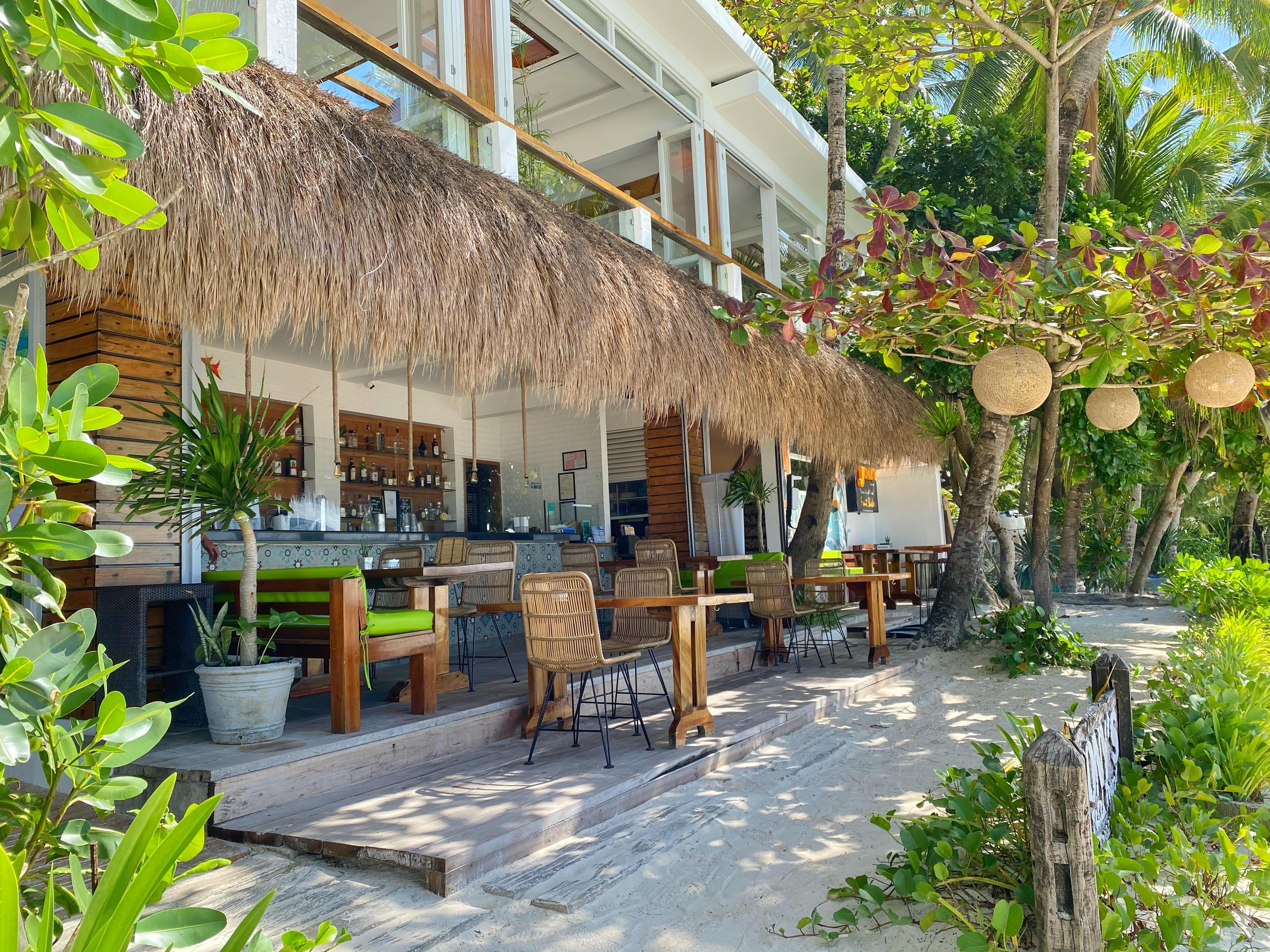 Jony'S Beach Resort Balabag  Экстерьер фото